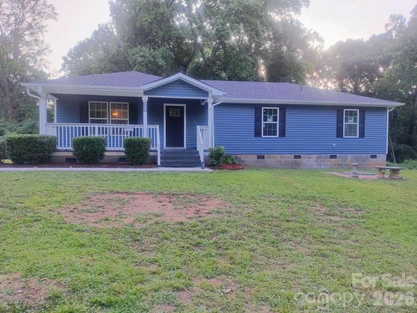 409 Redding Street, Gastonia, NC 28054.  MLS# CAR4400455, YatesRealty ID 35377. 
