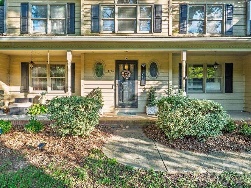 103 Chateau Drive, Gastonia, NC 28056.  MLS# CAR4399434, YatesRealty ID 35378. 
