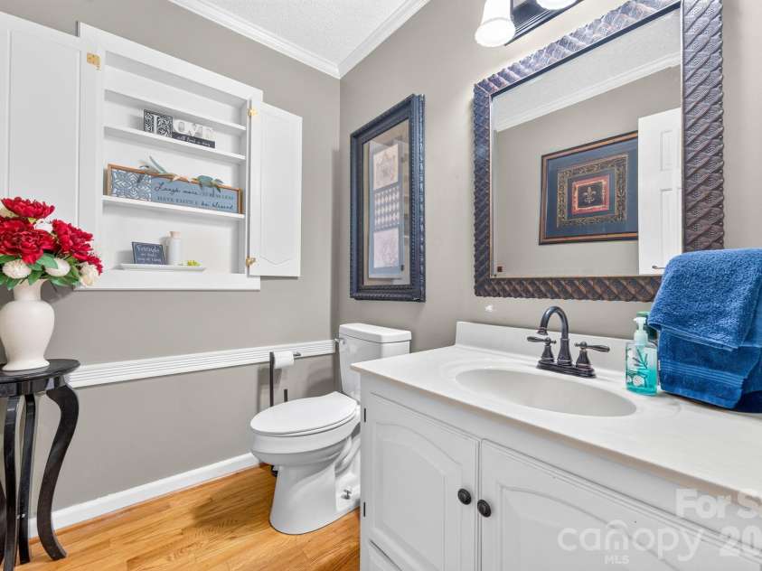 103 Chateau Drive, Gastonia, NC 28056.  MLS# CAR4399434, YatesRealty ID 35378. 