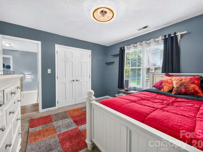103 Chateau Drive, Gastonia, NC 28056.  MLS# CAR4399434, YatesRealty ID 35378. 