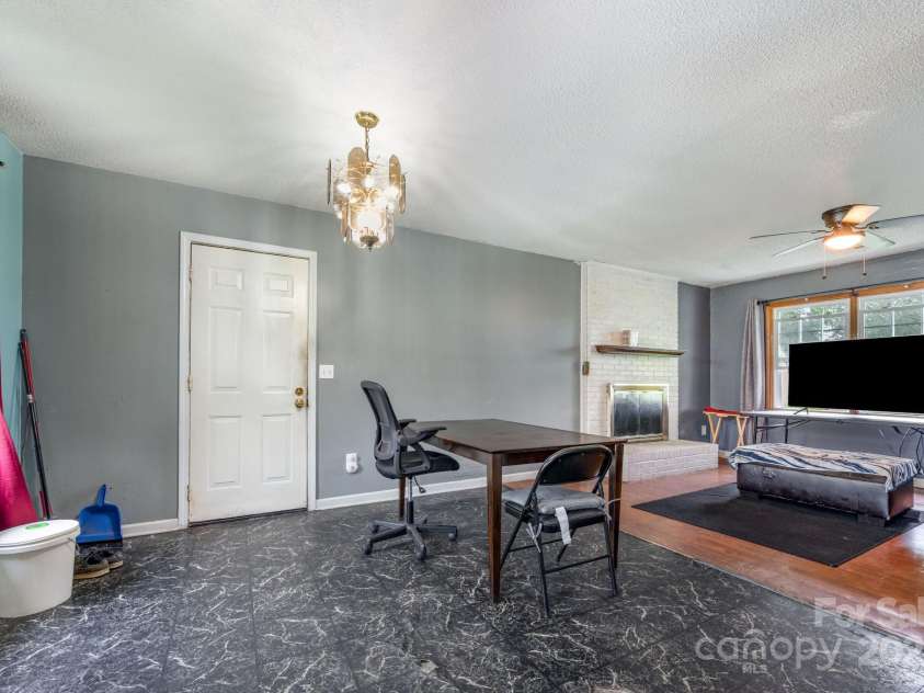 132 Hicks Road, Grover, NC 28073.  MLS# CAR4288524, YatesRealty ID 35378. 