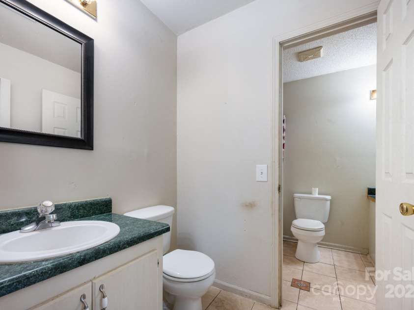 132 Hicks Road, Grover, NC 28073.  MLS# CAR4288524, YatesRealty ID 35378. 