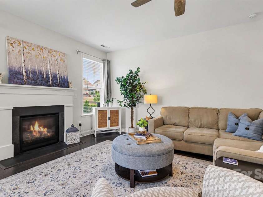 6247 Six String Court, Fort Mill, SC 29708.  MLS# CAR4337495, YatesRealty ID 35379. Living room