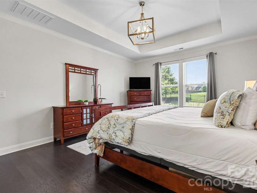 6247 Six String Court, Fort Mill, SC 29708.  MLS# CAR4337495, YatesRealty ID 35379. Primary bedroom