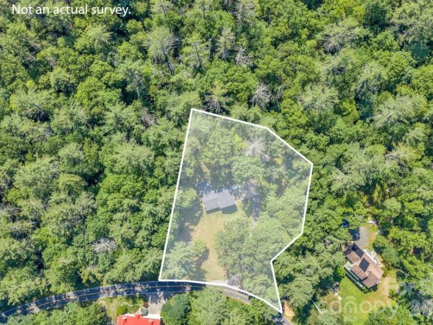 1199 Deer Park Lake Road, Spruce Pine, NC 28777.  MLS# CAR4400784, YatesRealty ID 35380. 