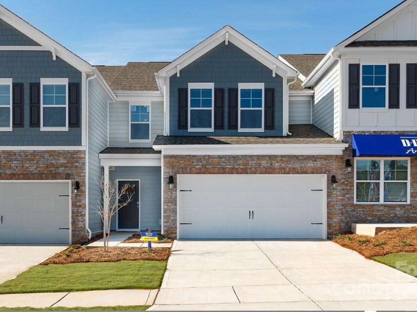 4240 Steel Way, Sherrills Ford, NC 28673.  MLS# CAR4249551, YatesRealty ID 35382. 