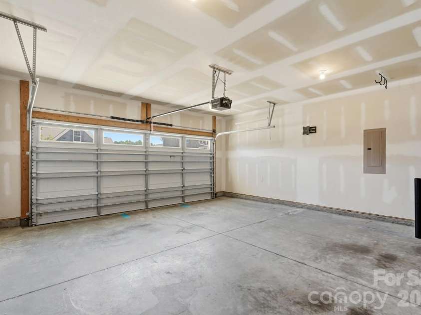 5111 Devonshire Road, Denver, NC 28037.  MLS# CAR4399324, YatesRealty ID 35384. 2 Car Garage