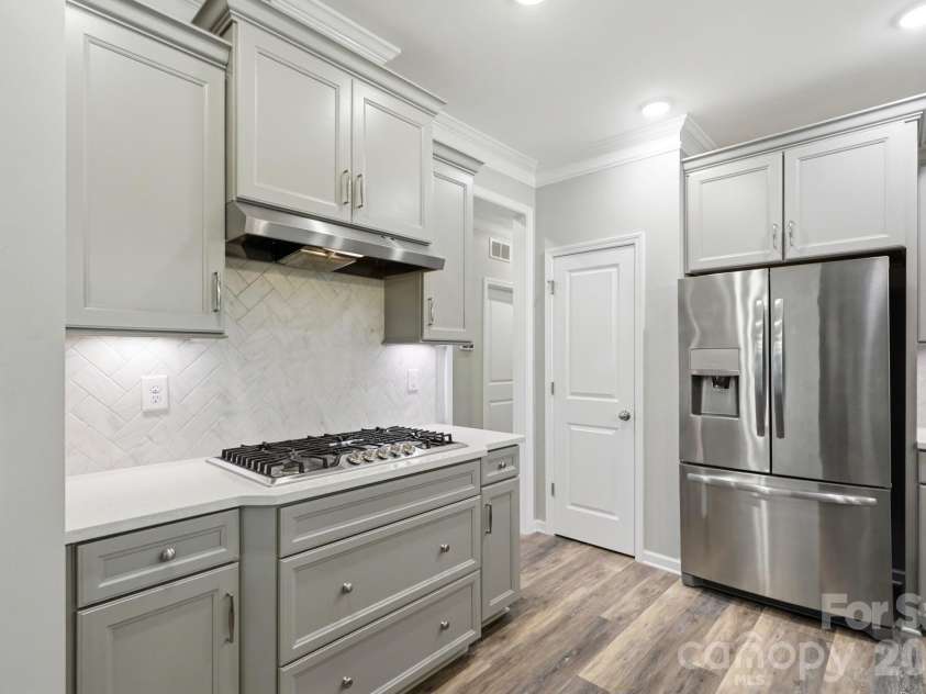5111 Devonshire Road, Denver, NC 28037.  MLS# CAR4399324, YatesRealty ID 35384. 