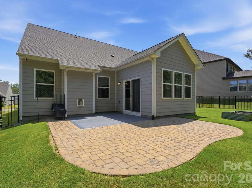 5111 Devonshire Road, Denver, NC 28037.  MLS# CAR4399324, YatesRealty ID 35384. Patio