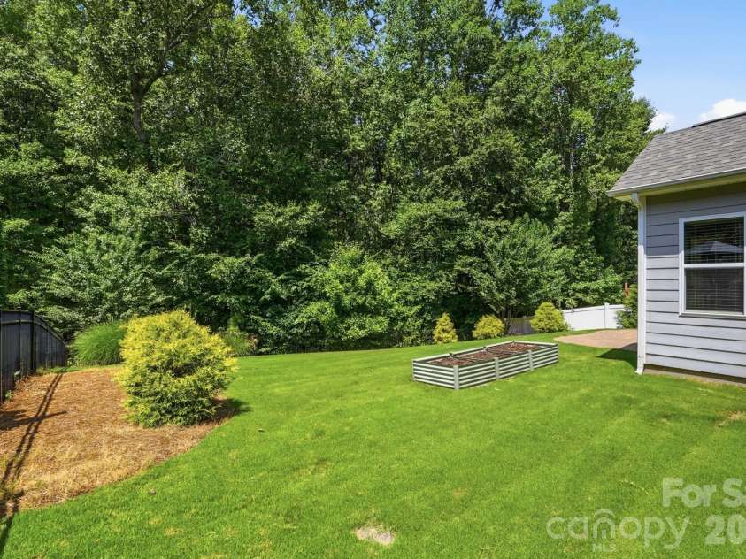 5111 Devonshire Road, Denver, NC 28037.  MLS# CAR4399324, YatesRealty ID 35384. Privacy