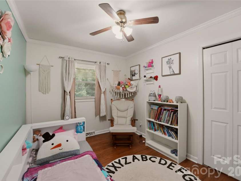 520 Eastway Avenue, Kannapolis, NC 28083.  MLS# CAR4396055, YatesRealty ID 35385. Bedroom number 2 located beside the primary.