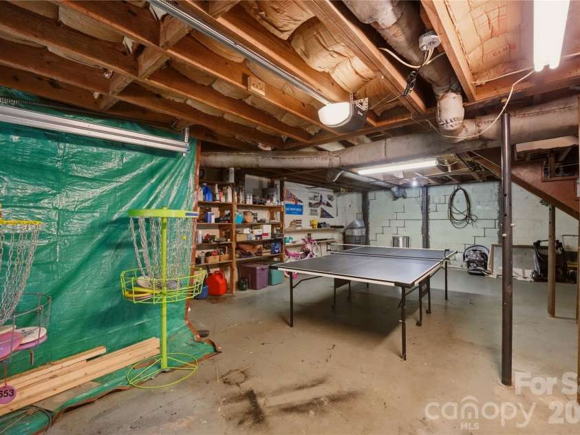 520 Eastway Avenue, Kannapolis, NC 28083.  MLS# CAR4396055, YatesRealty ID 35385. Perfect area for storage, games or entertaining.