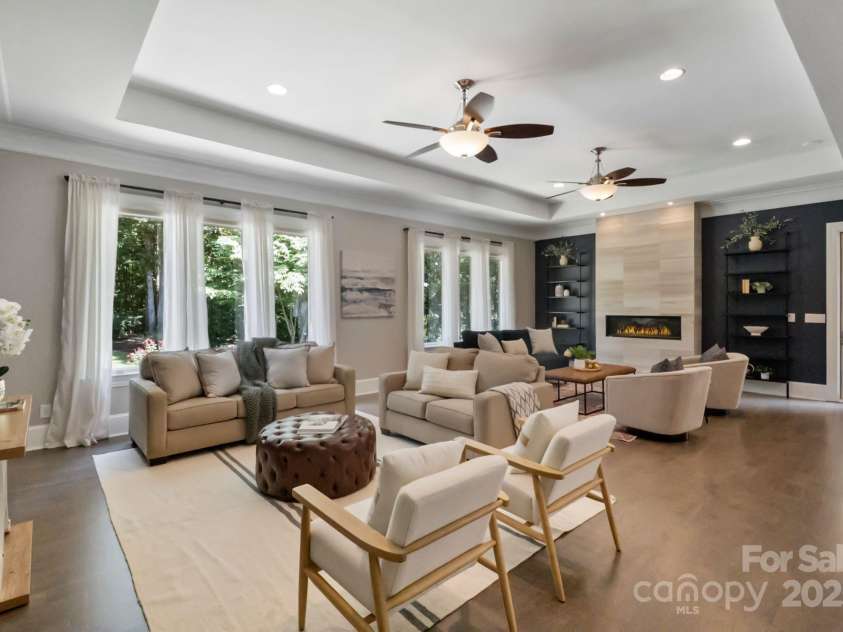 2915 Cutter Court, Waxhaw, NC 28173.  MLS# CAR4292425, YatesRealty ID 35386. Living Room