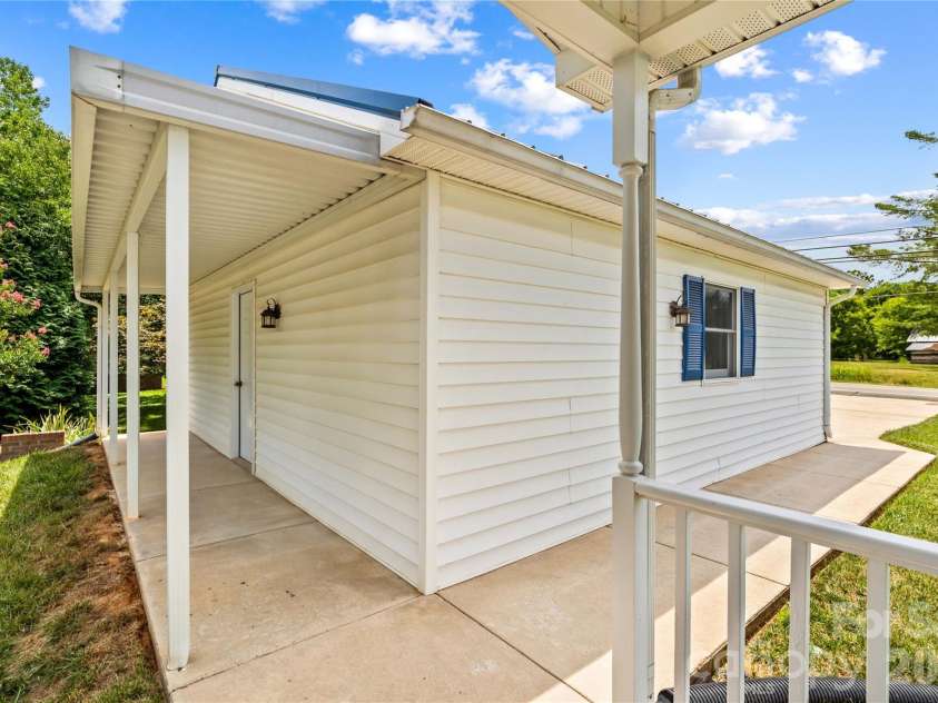 306 3rd Creek Church Road, Cleveland, NC 27013.  MLS# CAR4398406, YatesRealty ID 35387. 