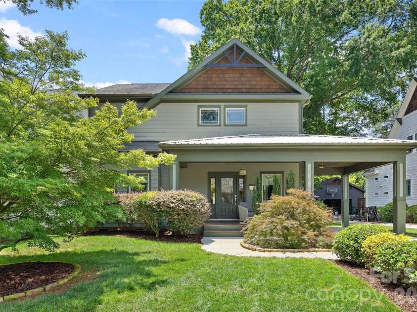2530 Bay Street, Charlotte, NC 28205.  MLS# CAR4395008, YatesRealty ID 35388. 