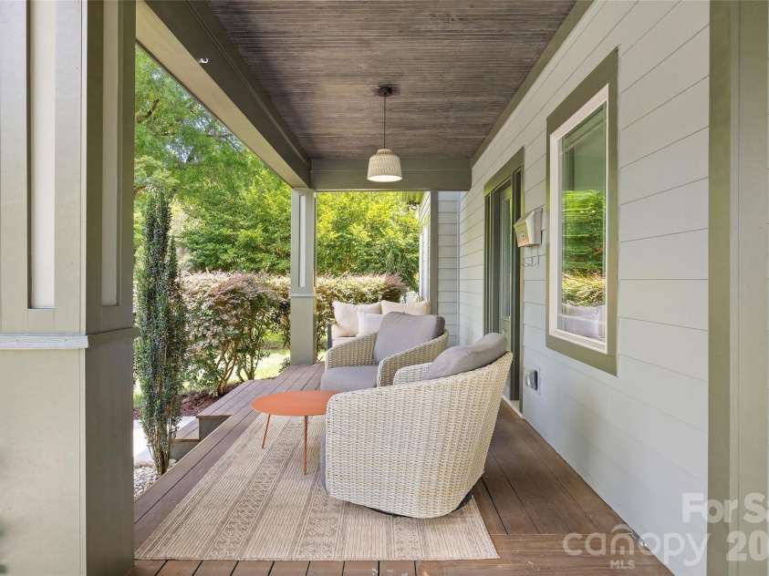 2530 Bay Street, Charlotte, NC 28205.  MLS# CAR4395008, YatesRealty ID 35388. 