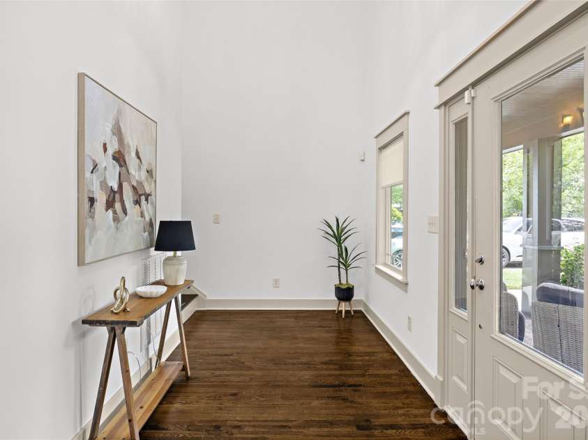 2530 Bay Street, Charlotte, NC 28205.  MLS# CAR4395008, YatesRealty ID 35388. 