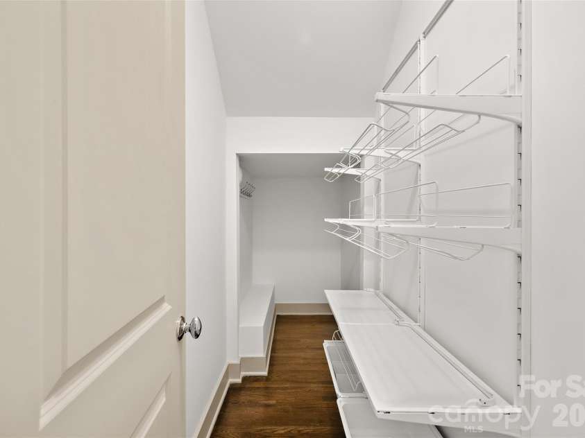 2530 Bay Street, Charlotte, NC 28205.  MLS# CAR4395008, YatesRealty ID 35388. 
