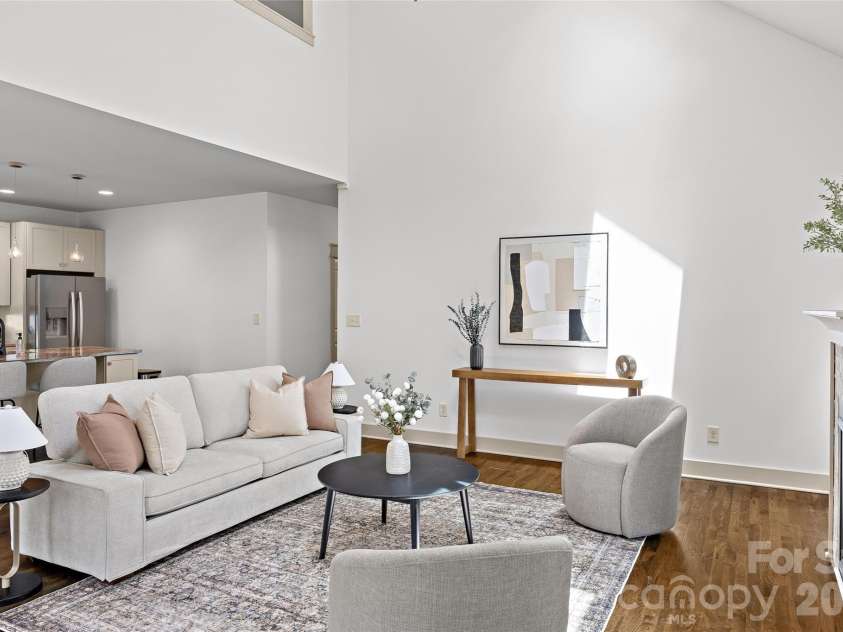 2530 Bay Street, Charlotte, NC 28205.  MLS# CAR4395008, YatesRealty ID 35388. 