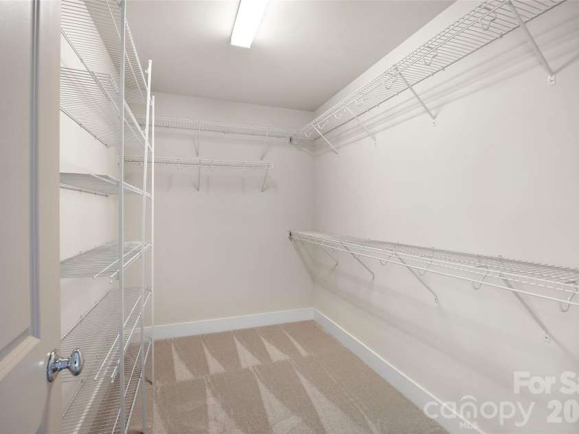 2530 Bay Street, Charlotte, NC 28205.  MLS# CAR4395008, YatesRealty ID 35388. 