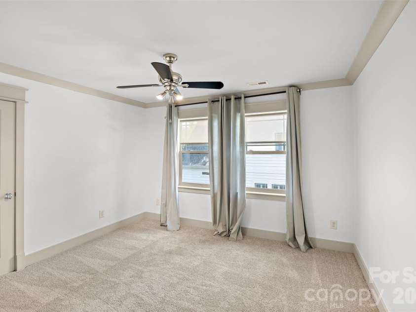 2530 Bay Street, Charlotte, NC 28205.  MLS# CAR4395008, YatesRealty ID 35388. 