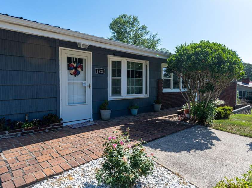 1928 Marigold Lane, Hudson, NC 28638.  MLS# CAR4397368, YatesRealty ID 35389. 