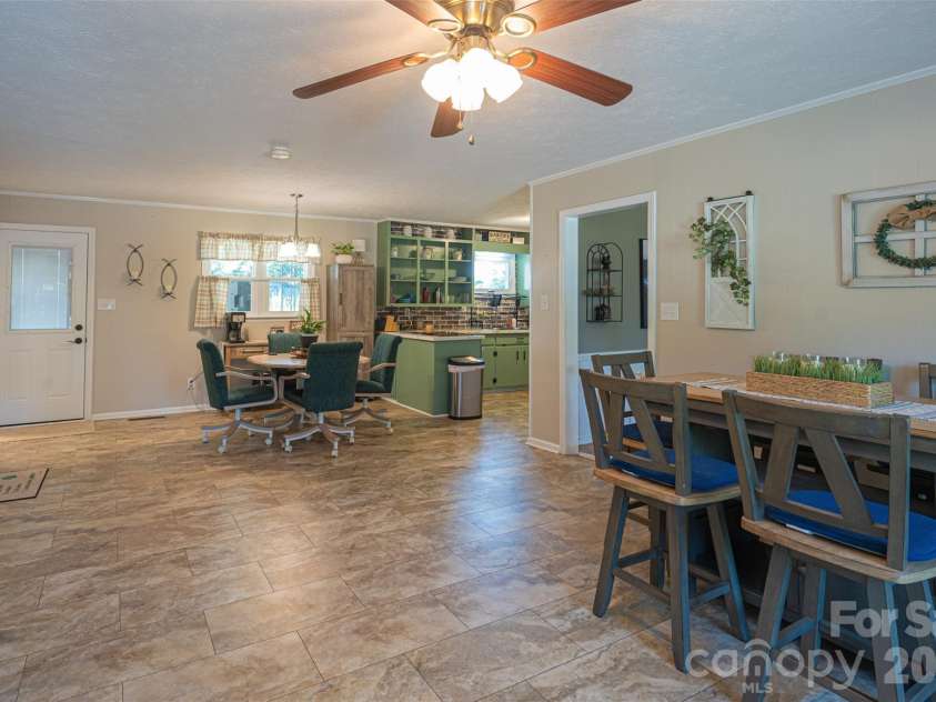 1928 Marigold Lane, Hudson, NC 28638.  MLS# CAR4397368, YatesRealty ID 35389. 