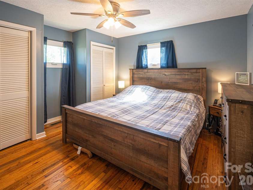 1928 Marigold Lane, Hudson, NC 28638.  MLS# CAR4397368, YatesRealty ID 35389. 