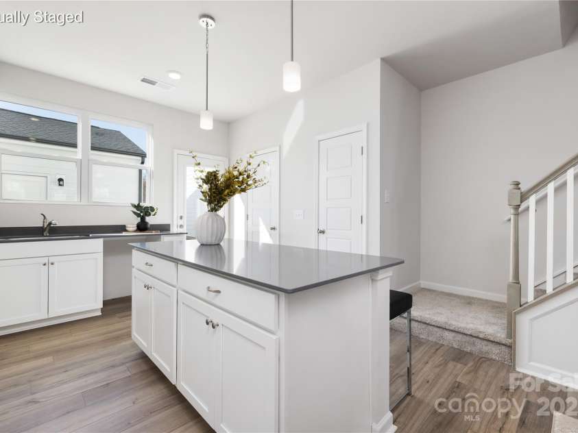 8110 Jacey Lane, Huntersville, NC 28078.  MLS# CAR4294524, YatesRealty ID 35389. 