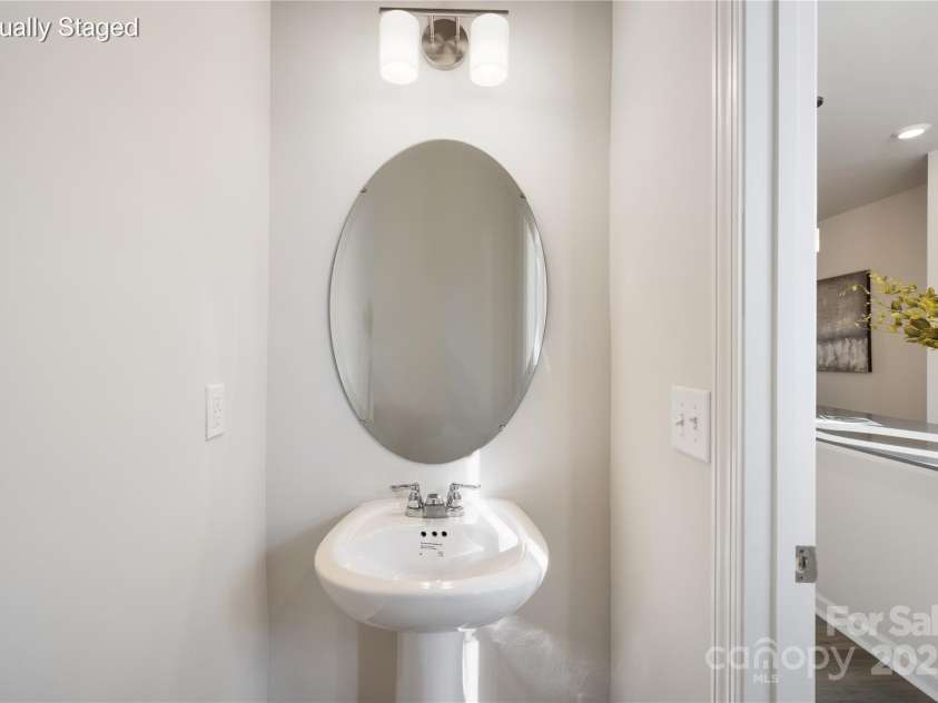 8110 Jacey Lane, Huntersville, NC 28078.  MLS# CAR4294524, YatesRealty ID 35389. 