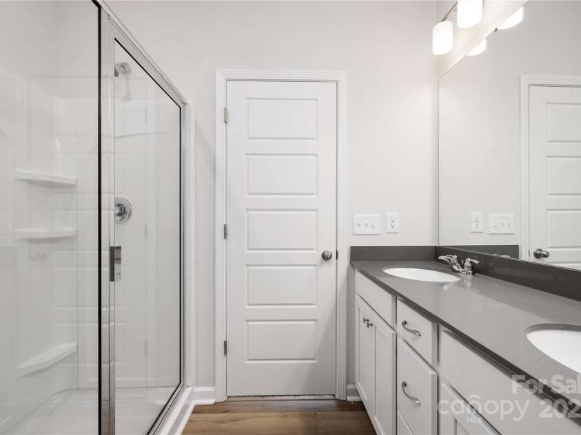 8110 Jacey Lane, Huntersville, NC 28078.  MLS# CAR4294524, YatesRealty ID 35389. 
