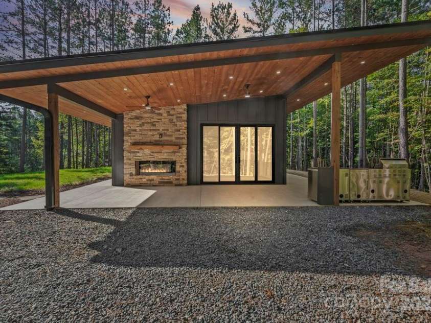 173 Golden Creek Ridge, Union Mills, NC 28167.  MLS# CAR4306321, YatesRealty ID 3539. 