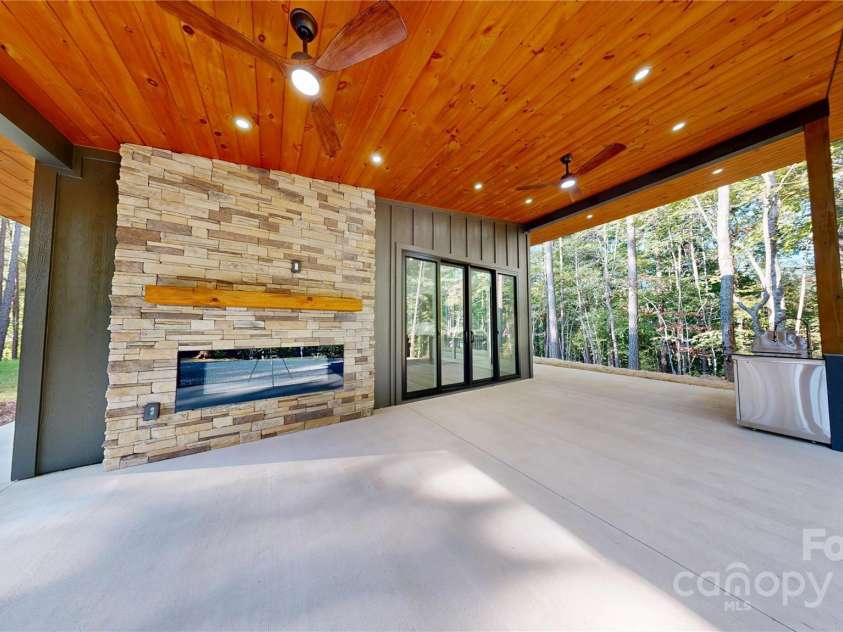 173 Golden Creek Ridge, Union Mills, NC 28167.  MLS# CAR4306321, YatesRealty ID 3539. 