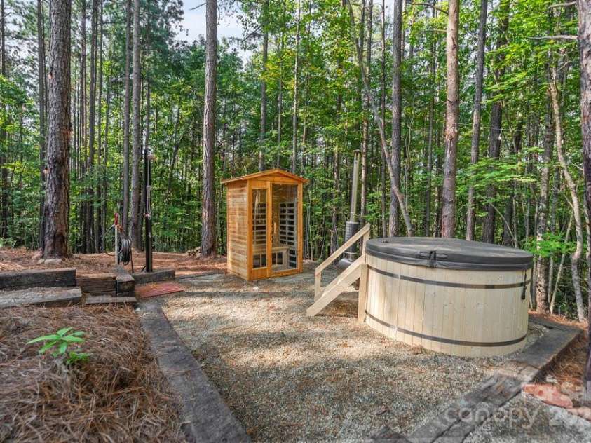 173 Golden Creek Ridge, Union Mills, NC 28167.  MLS# CAR4306321, YatesRealty ID 3539. 