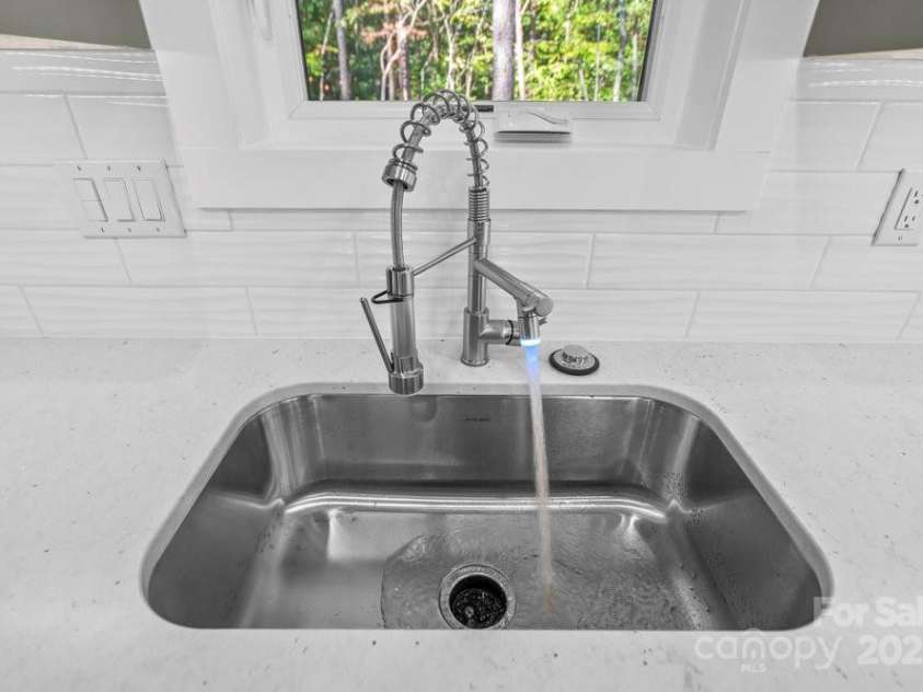 173 Golden Creek Ridge, Union Mills, NC 28167.  MLS# CAR4306321, YatesRealty ID 3539. 