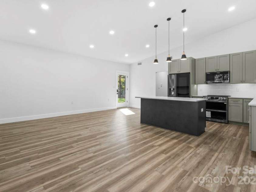 173 Golden Creek Ridge, Union Mills, NC 28167.  MLS# CAR4306321, YatesRealty ID 3539. 