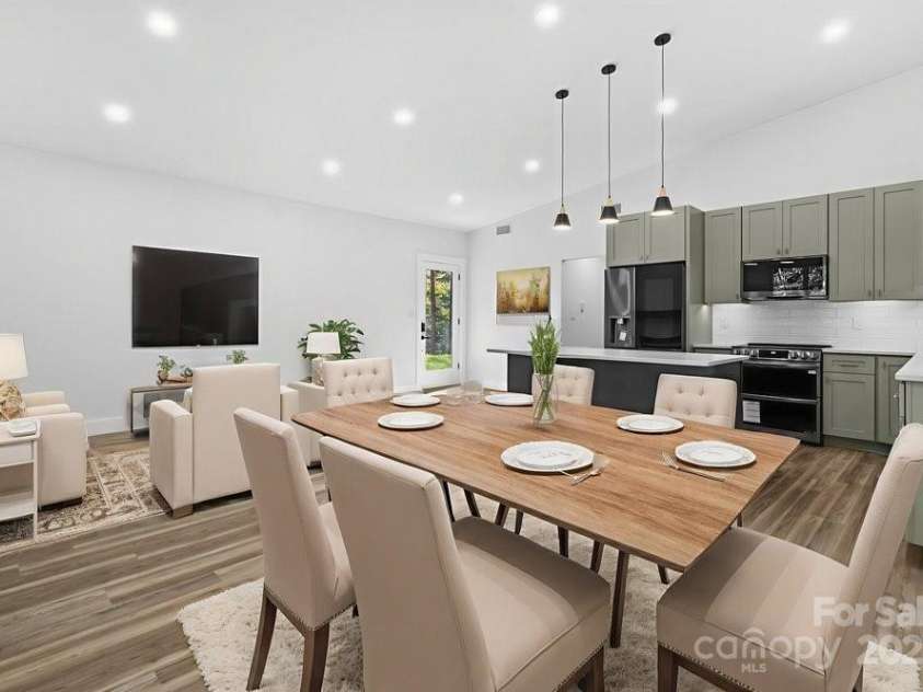 173 Golden Creek Ridge, Union Mills, NC 28167.  MLS# CAR4306321, YatesRealty ID 3539. Virtual Staging