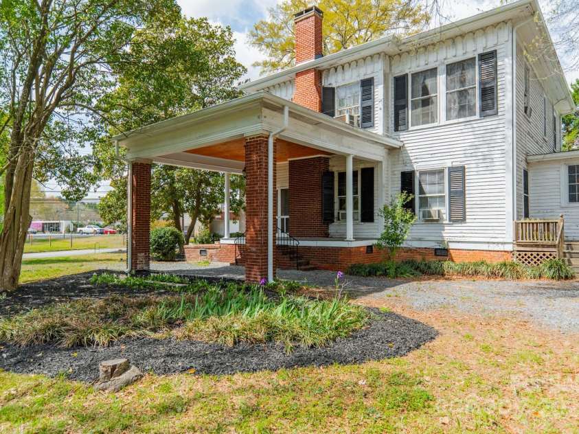 8425 Franklin Street, Mount Pleasant, NC 28124.  MLS# CAR4238467, YatesRealty ID 3539. 