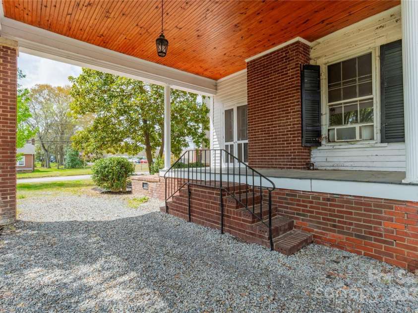 8425 Franklin Street, Mount Pleasant, NC 28124.  MLS# CAR4238467, YatesRealty ID 3539. 