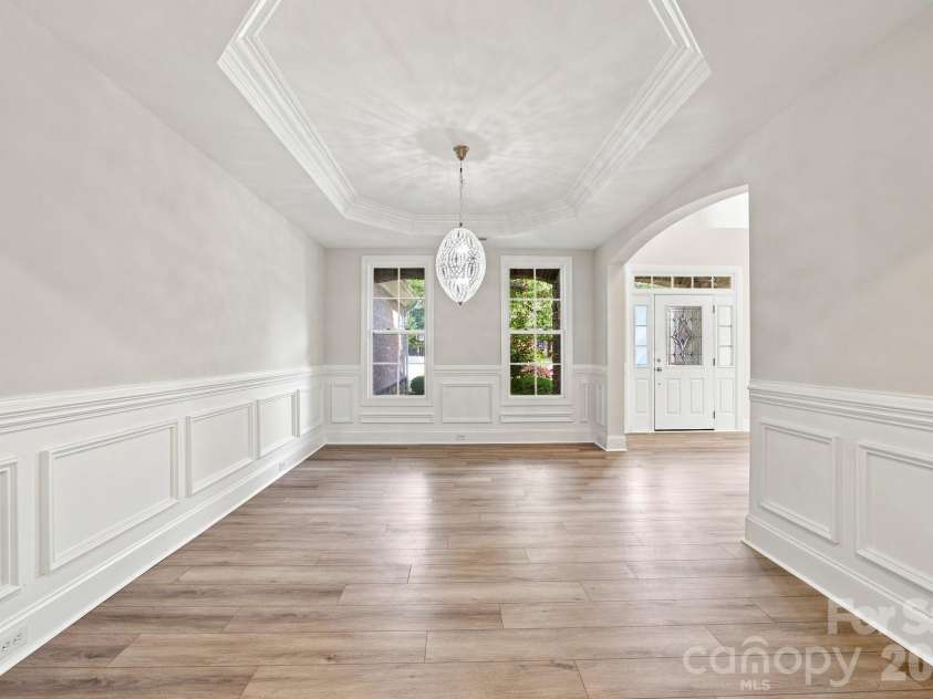 6812 Creek Road, Charlotte, NC 28277.  MLS# CAR4412283, YatesRealty ID 35390. 