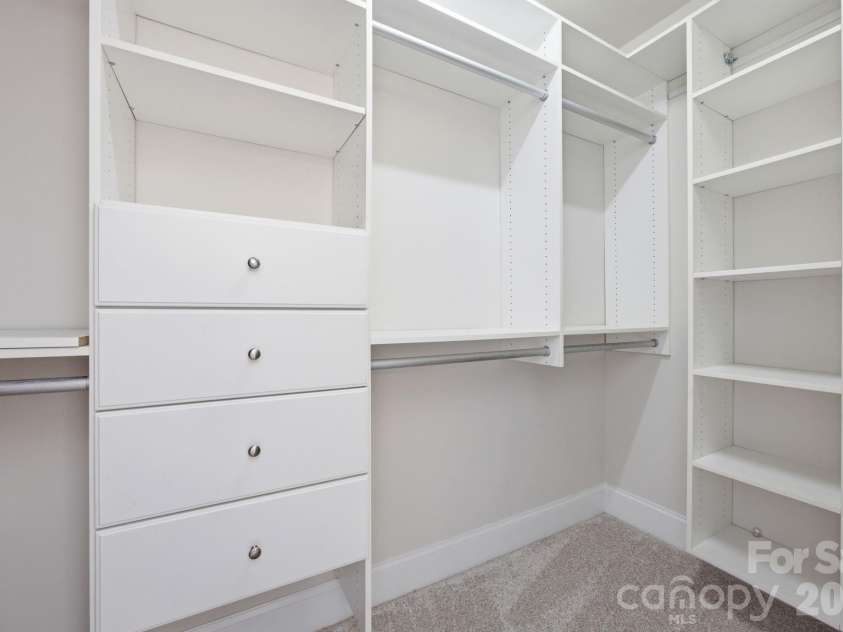 6812 Creek Road, Charlotte, NC 28277.  MLS# CAR4412283, YatesRealty ID 35390. 
