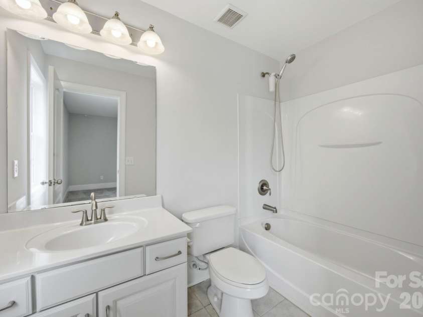 6812 Creek Road, Charlotte, NC 28277.  MLS# CAR4412283, YatesRealty ID 35390. 