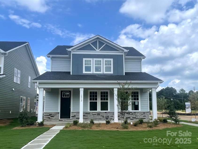 10932 Dogwood Lane, Huntersville, NC 28078.  MLS# CAR4292157, YatesRealty ID 35391. 