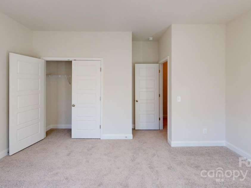10932 Dogwood Lane, Huntersville, NC 28078.  MLS# CAR4292157, YatesRealty ID 35391. 