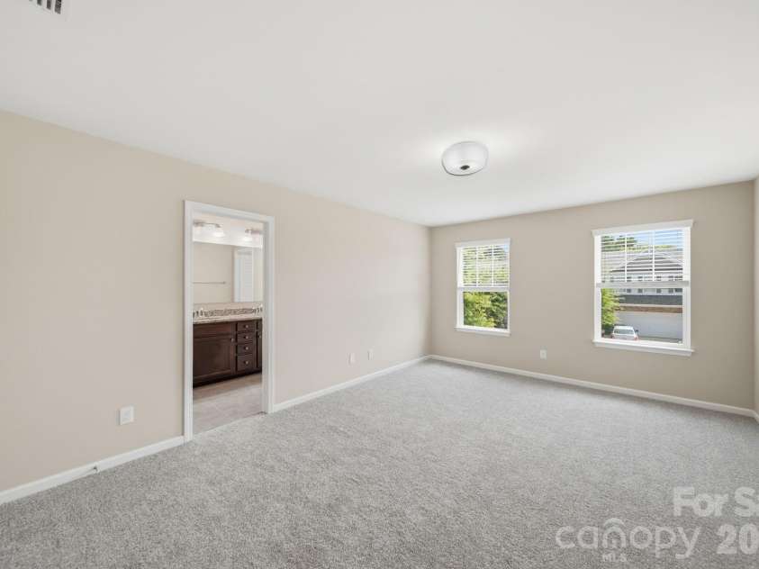447 Tayberry Lane, Fort Mill, SC 29715.  MLS# CAR4394822, YatesRealty ID 35391. 
