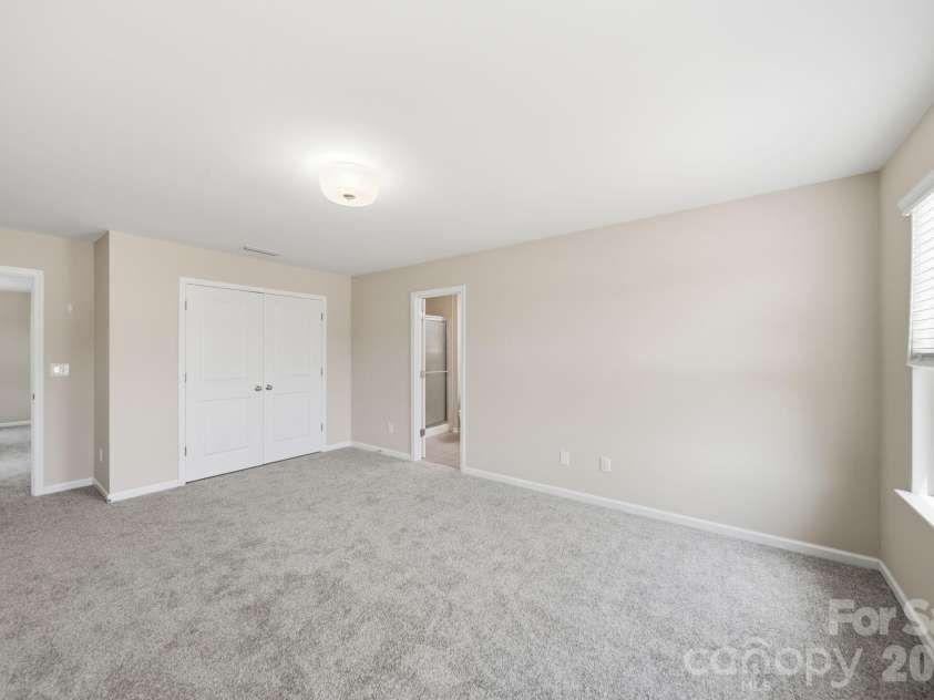 447 Tayberry Lane, Fort Mill, SC 29715.  MLS# CAR4394822, YatesRealty ID 35391. 