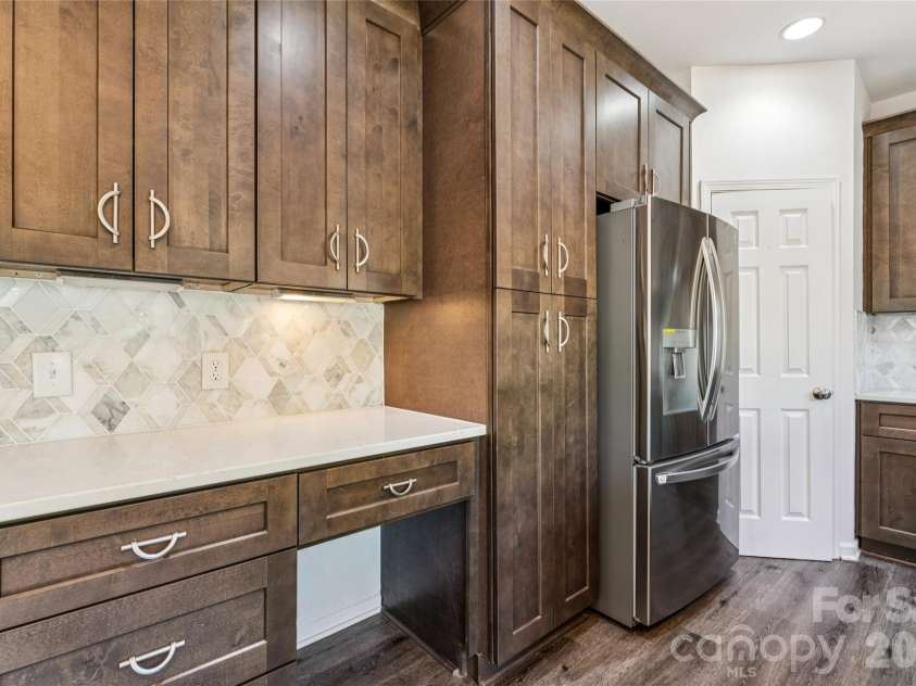3530 Arbor Hill Road, Charlotte, NC 28270.  MLS# CAR4371185, YatesRealty ID 35392. 