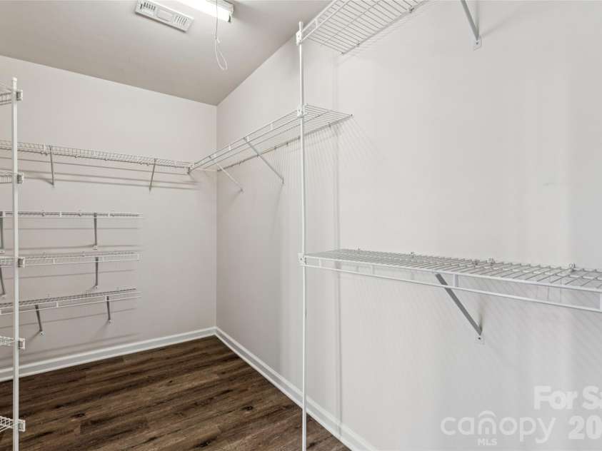 3530 Arbor Hill Road, Charlotte, NC 28270.  MLS# CAR4371185, YatesRealty ID 35392. 