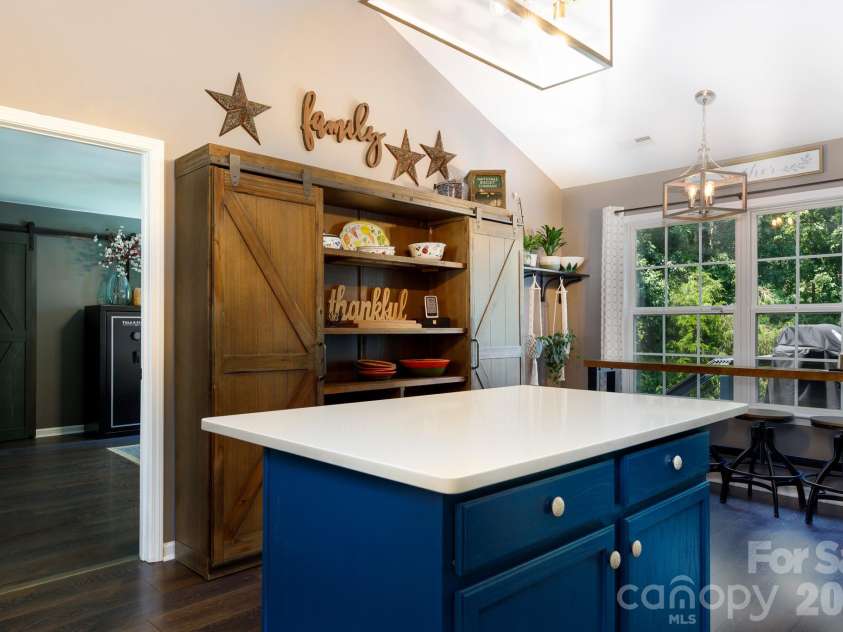 1507 Meadow Glen Lane, Rock Hill, SC 29730.  MLS# CAR4400170, YatesRealty ID 35393. 