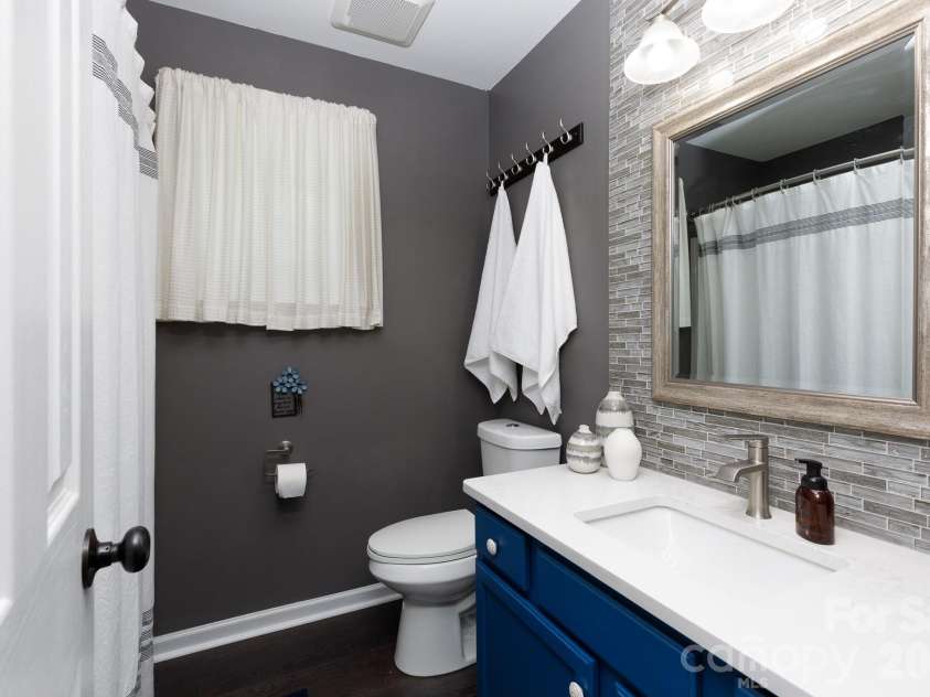 1507 Meadow Glen Lane, Rock Hill, SC 29730.  MLS# CAR4400170, YatesRealty ID 35393. 